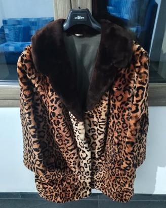 Cappotto in pelliccia sintetica di leopardo 