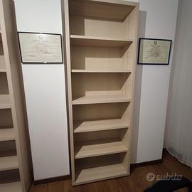 letto singolo con scrivania e libreria