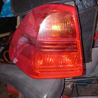 fanale posteriore  sinistro  bmw 320 anno 2008