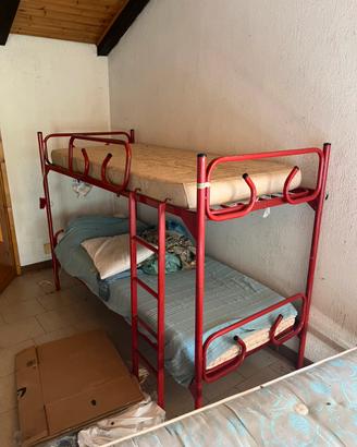 Letto a castello Robusto- Completo e sicuro