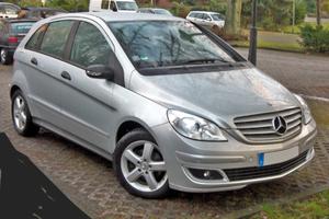 ricambi classe b 2008 diesel