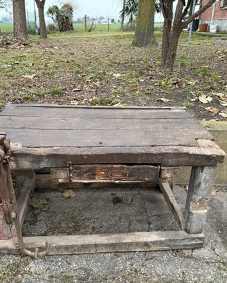 Banco tavolo da falegname