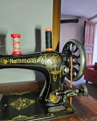 Macchina da Cucire Vintage 