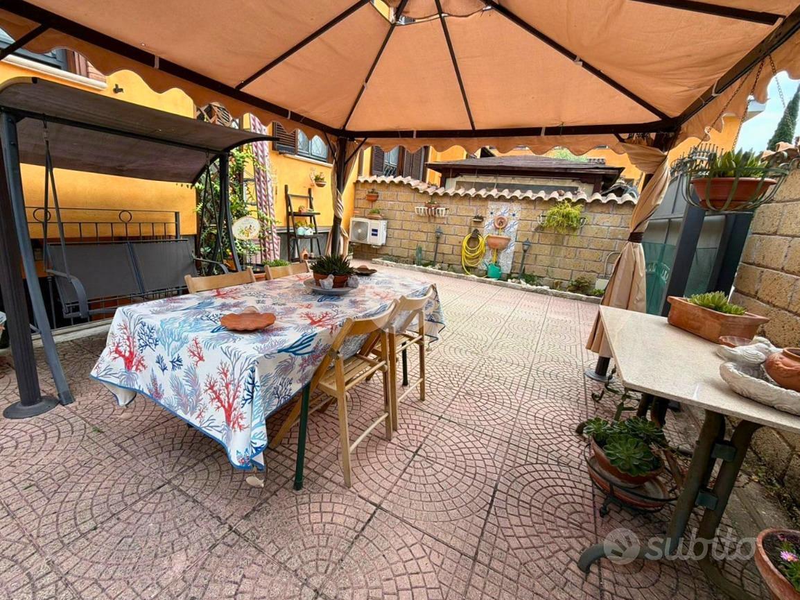 Casa – Roma, Acilia Sud, Municipio Roma X - Vista 5