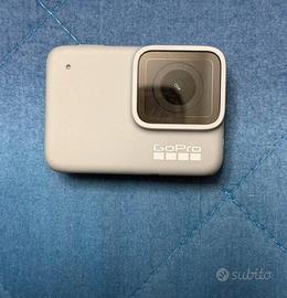 GoPro Hero 7 White + SD 64GB + Custodia Subacquea
