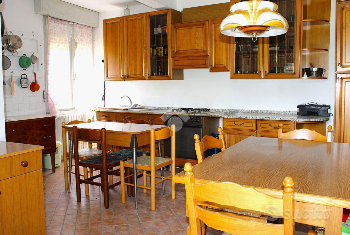 RUSTICO A MELDOLA - Vista 3