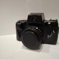 Macchina fotografica vintage modello royale 2