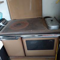 Stufa a legna cucina forno caldaia