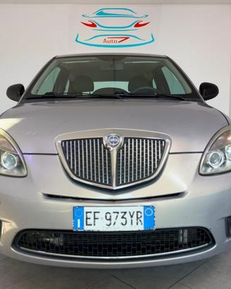 LANCIA Ypsilon 1.2 69 CV Argento