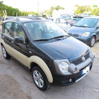 Fiat Panda CROSS 1.3 MJT 4X4 CON ELD 150.000 KM