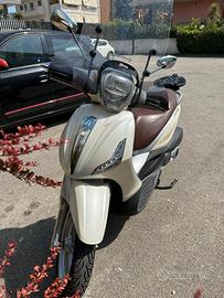 Piaggio Beverly 300 i.e. - KM 20.900 - Perfetto