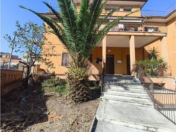 Appartamento di 130 m² con 4 locali a Mentana