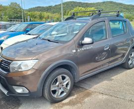 Dacia Sandero Stepway 90CV Techroad