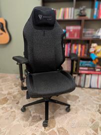 Secretlab TITAN Evo 2022 Regular SoftWeave Black