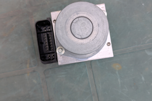 Centralina pompa ABS