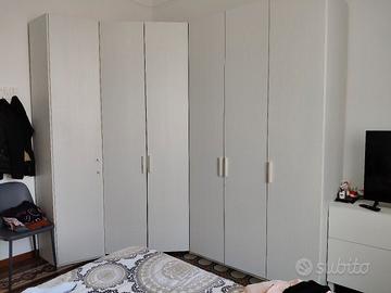 Armadio e letto  contenitore 