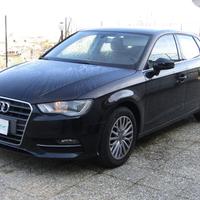 AUDI A3 SPB 1.6 TDI S tronic Ambition