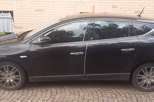 Lancia delta multijet 1600 120 cv. Nero magma