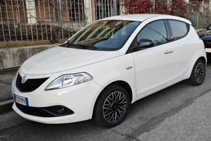 Lancia Ypsilon 1.2 EcoChic 1.2 69cv Benzina/ Gpl