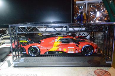 Ferrari 499P 1/18 diorama