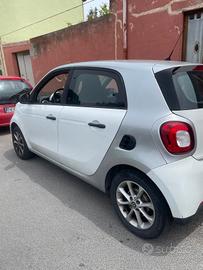 smart foufour