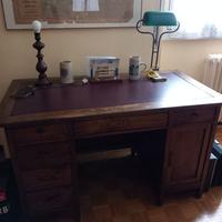 scrivania di legno di noce anni 30