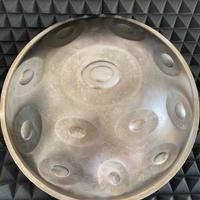 Handpan  Re minore Kurd 12 note