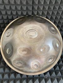 Handpan  Re minore Kurd 12 note