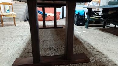 tavolo in legno massello 