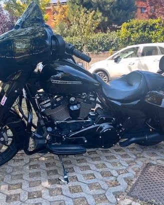 HARLEY STREET GLIDE SPECIAL 2018