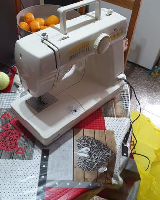 Macchina da cucire E&R classic