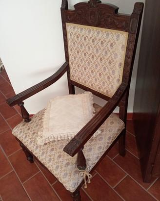 poltrona antica restaurata 