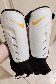 Parastinchi calcio - Nike