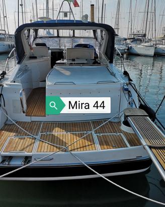 barca a motore