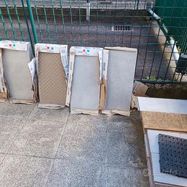 Mattonelle piastrelle gres grigio 