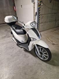 Piaggio Liberty 50 cc 4T 19/07/2013 solo 8.000 km 