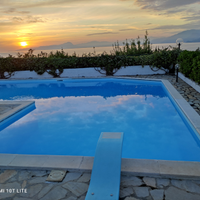 Villa con piscina per mesi estivi