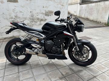 Triumph Street Triple 765 RS