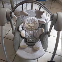 Dondolina per neonati motorizzata con musica 