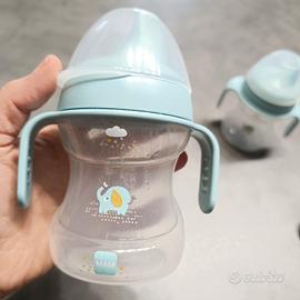 Bicchiere per bere acqua 