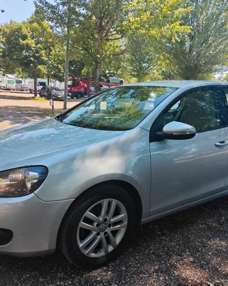 Volkswagen Golf 1.6 TDI DPF DSG 5p. Comfortline