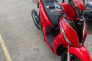 Kymco people s 150