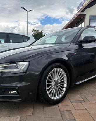 AUDI A4 Avant 2.0 TDI 177CV mult. S-LINE