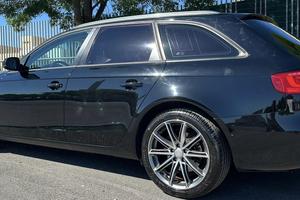 Audi A4 Avant 2.0 TDI 143 CV (06/2012)