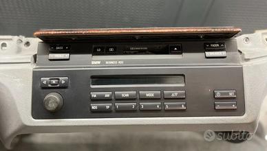 BMW E39 530 525 TDS - RADIO CASSETTE PLAYER BECKER