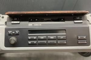 BMW E39 530 525 TDS - RADIO CASSETTE PLAYER BECKER