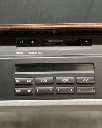 BMW E39 530 525 TDS - RADIO CASSETTE PLAYER BECKER