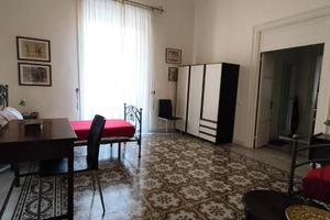 Due camere, più cucina e bagno in pieno centro