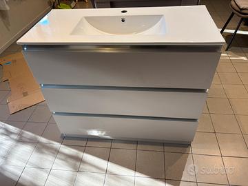 Mobile Bagno con Specchiera