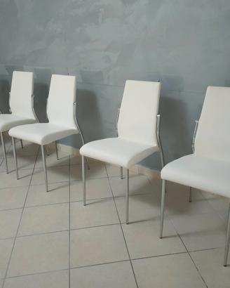 Sedie per sala da pranzo o sala d'attesa ufficio